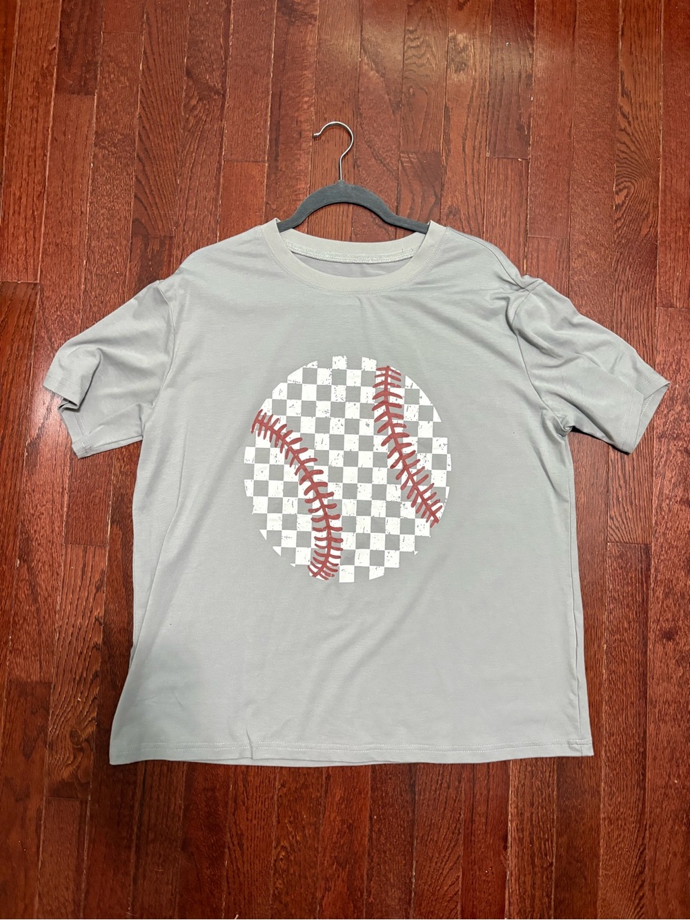Women’s Short-Sleeve Baseball Graphic Tee - Light Gray